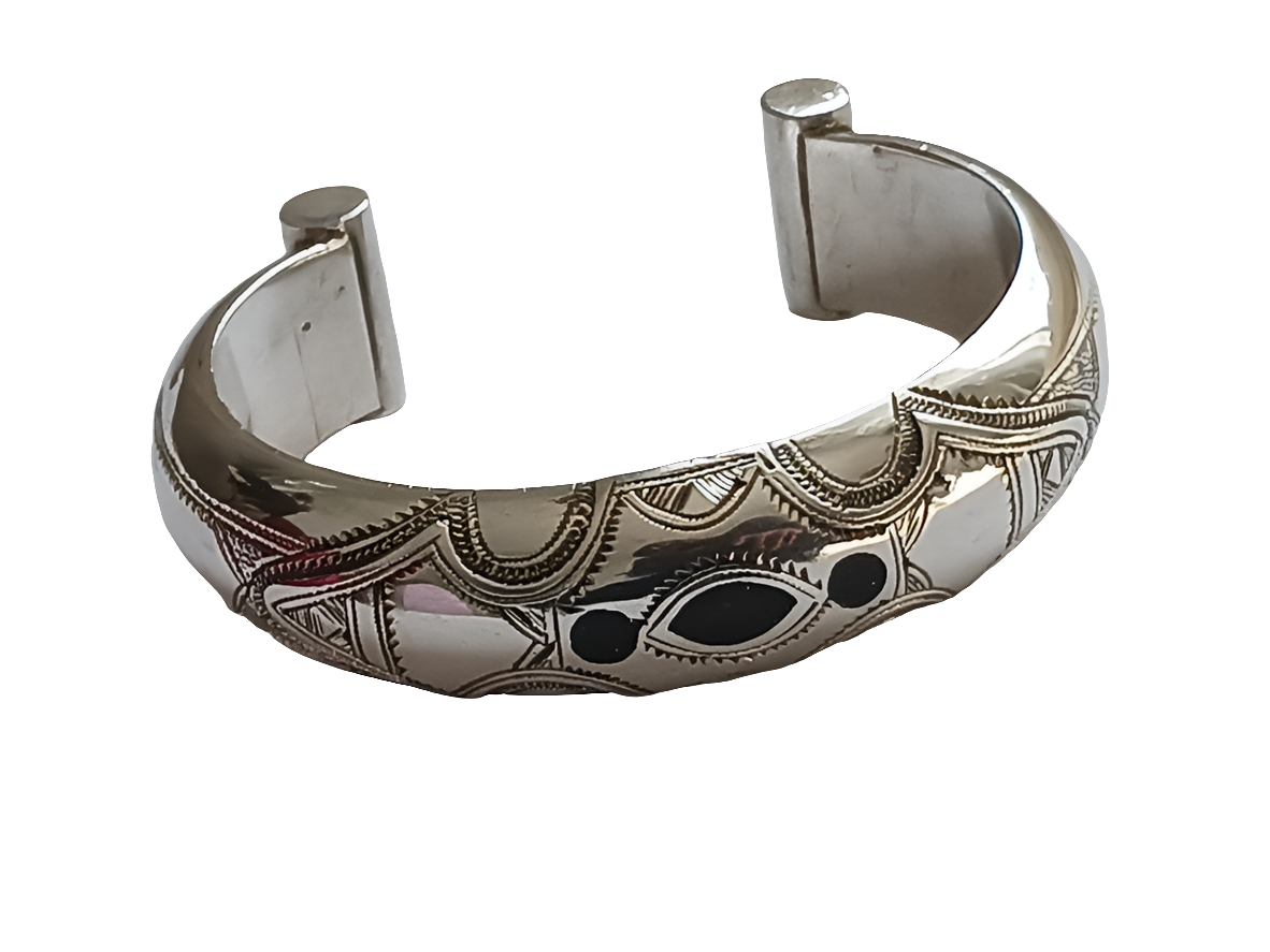 Bracelet touareg en argent ciselé