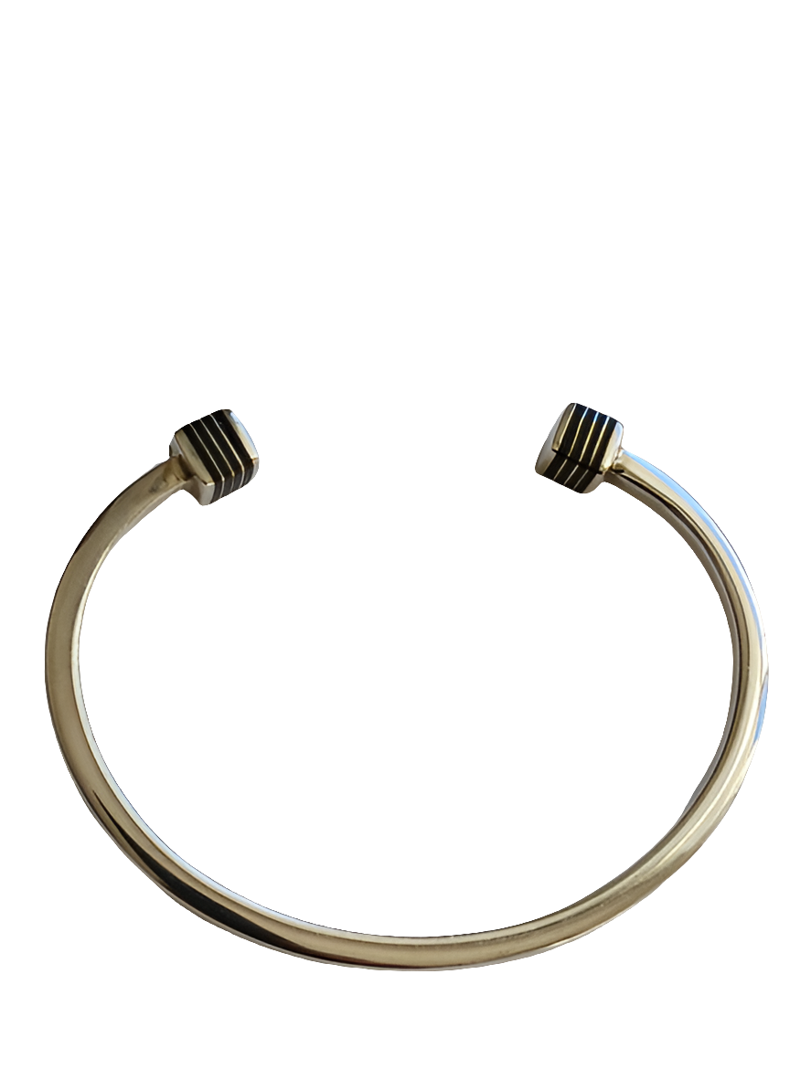 Bracelet touareg en argent ciselé et bois d'ébène