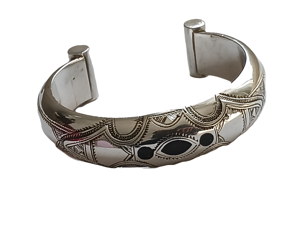 Bracelet touareg en argent ciselé