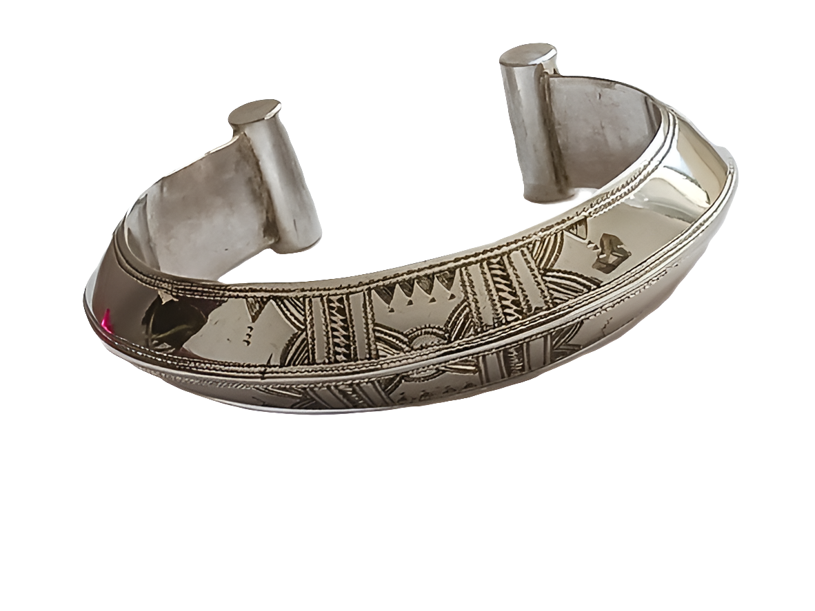 Bracelet touareg en argent ciselé