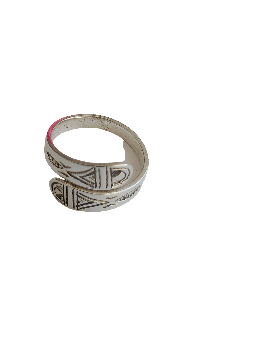 Bague touarègue en argent ciselé réglable