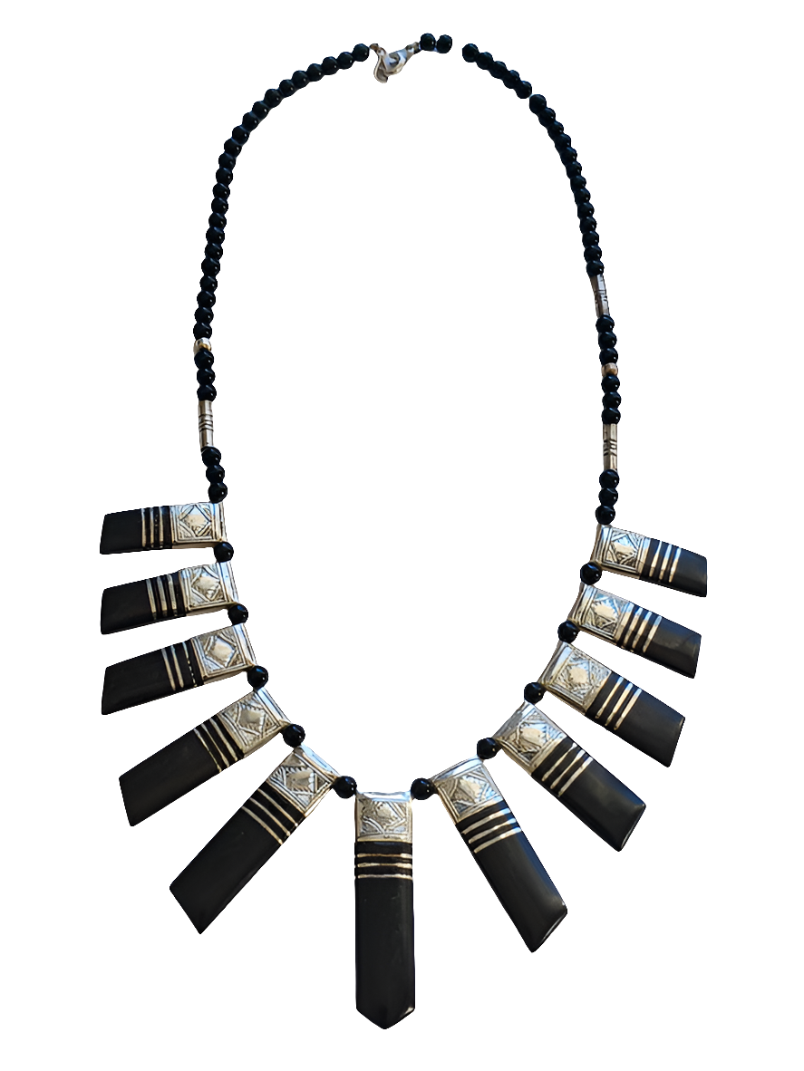 Collier touareg en argent et bois d'ébène