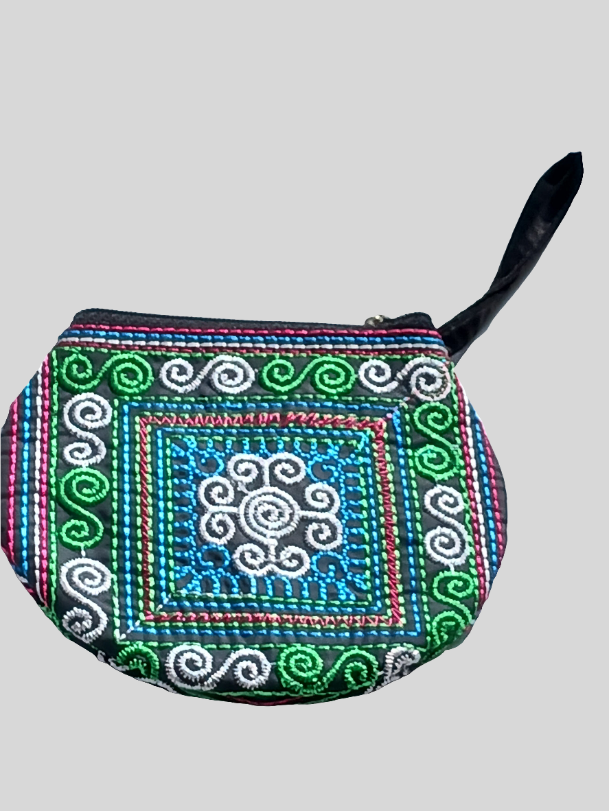 Porte-monnaie tissu brodé