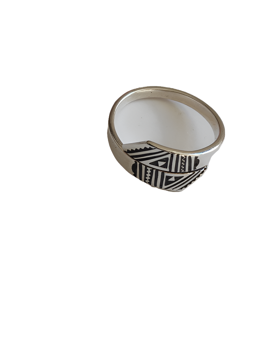 Bague touarègue en argent ciselé réglable