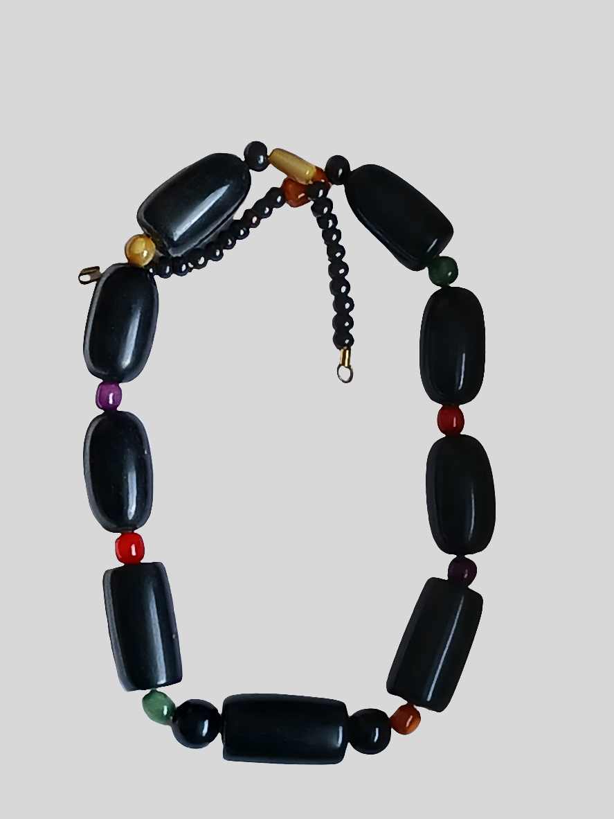 Collier en corne