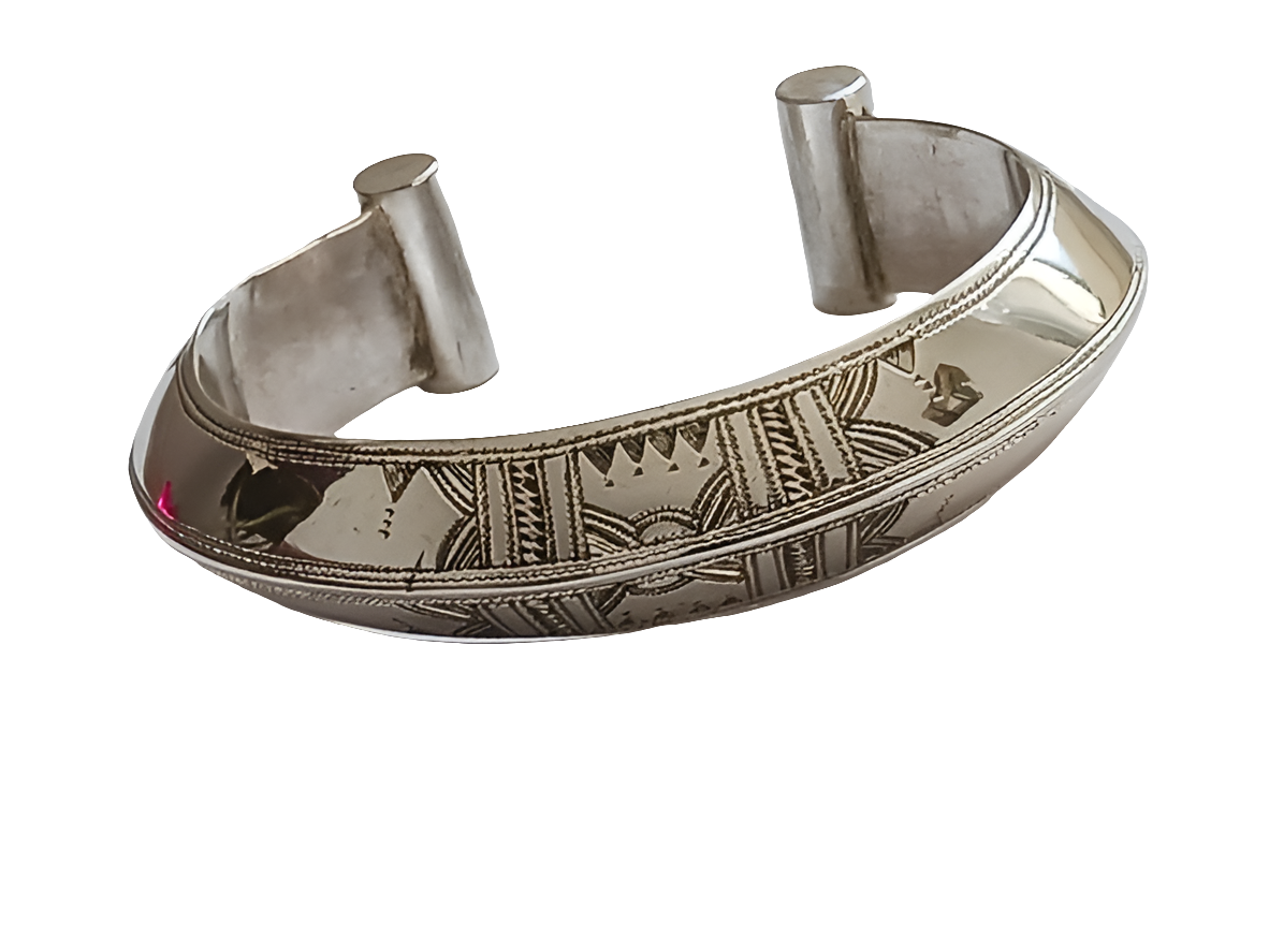 Bracelet touareg en argent ciselé