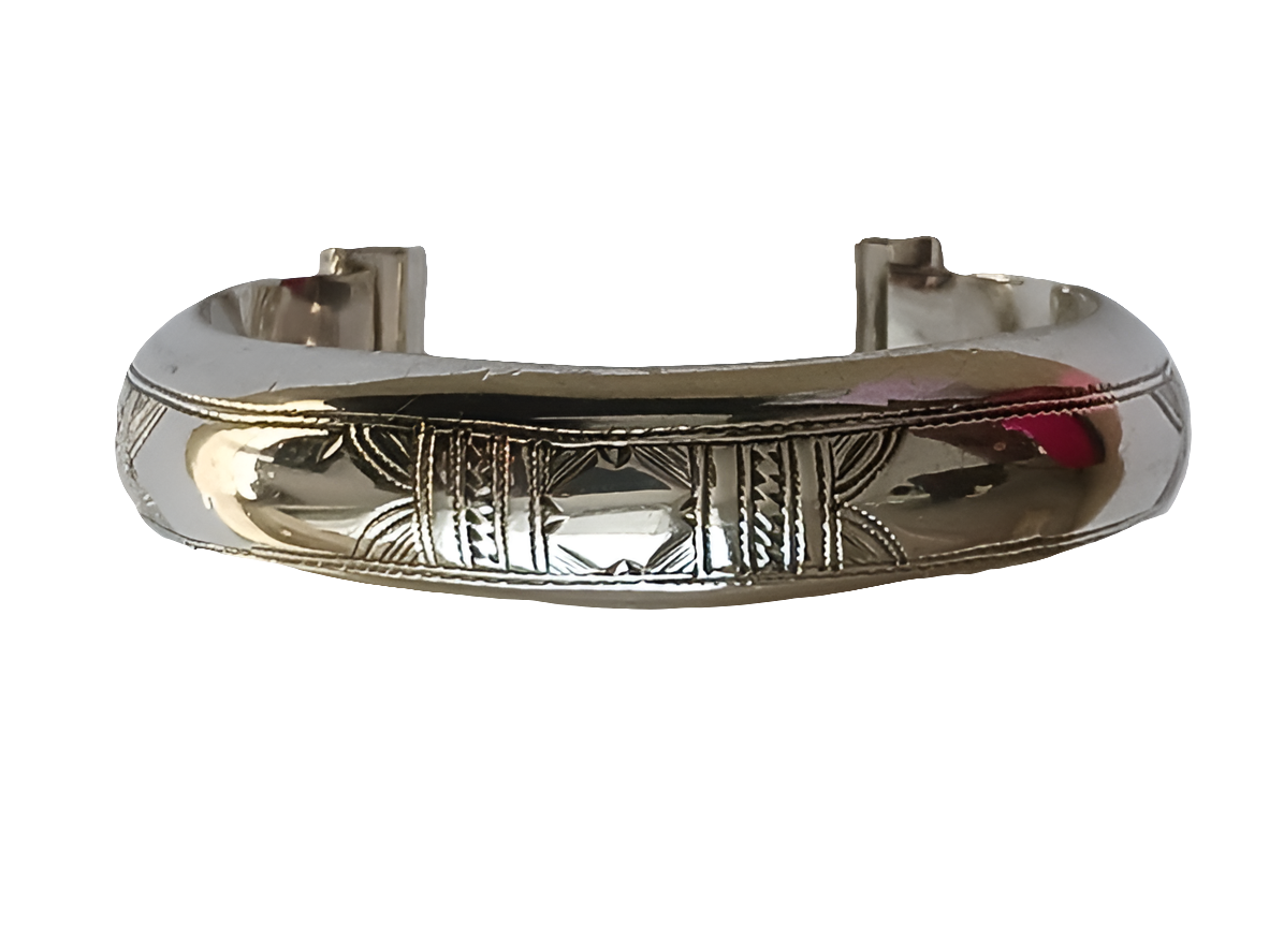 Bracelet touareg en argent ciselé