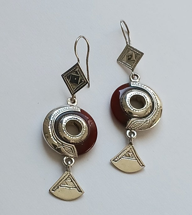 Boucles d'oreilles touareg en argent ciselé
