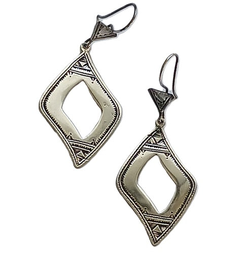 Boucles d'oreilles touareg en argent ciselé