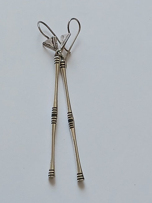 Boucles d'oreilles touareg en argent ciselé