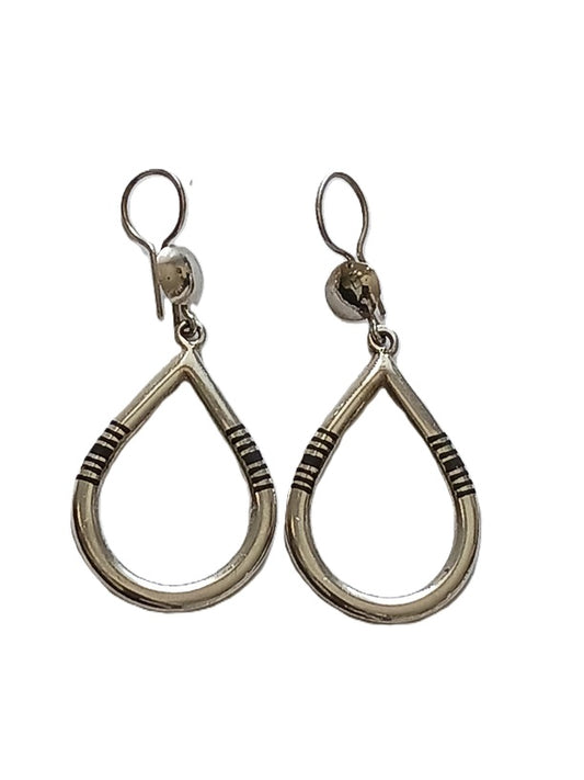 Boucles d'oreilles touaregs en argent ciselé