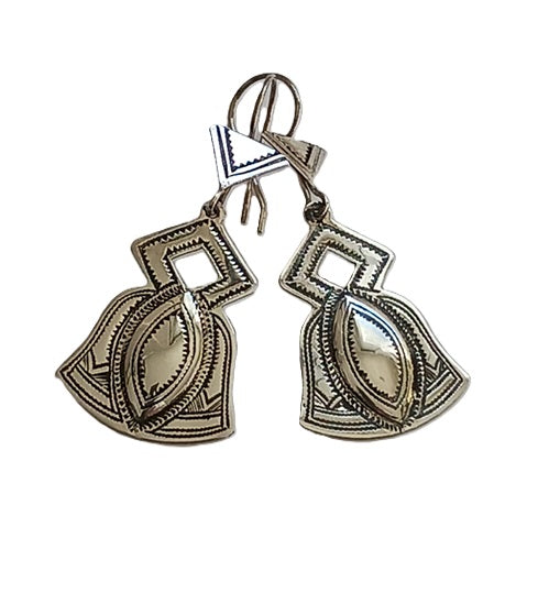 Boucles d'oreilles touaregs en argent ciselé