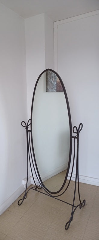 Miroir sur pied fer forgé