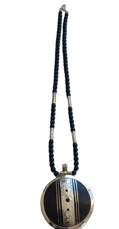 Tuareg necklace in silver and ebony wood