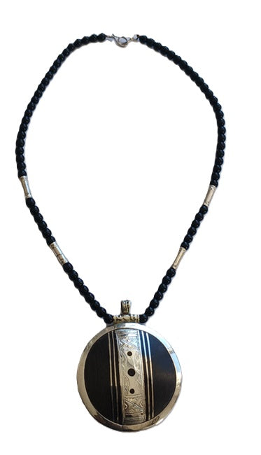 Tuareg necklace in silver and ebony wood