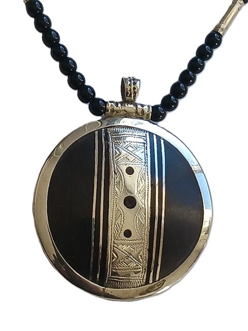 Tuareg necklace in silver and ebony wood