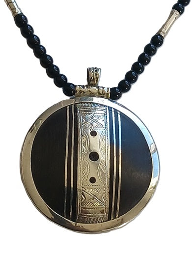 Tuareg necklace in silver and ebony wood