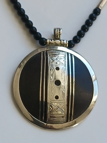 Tuareg necklace in silver and ebony wood