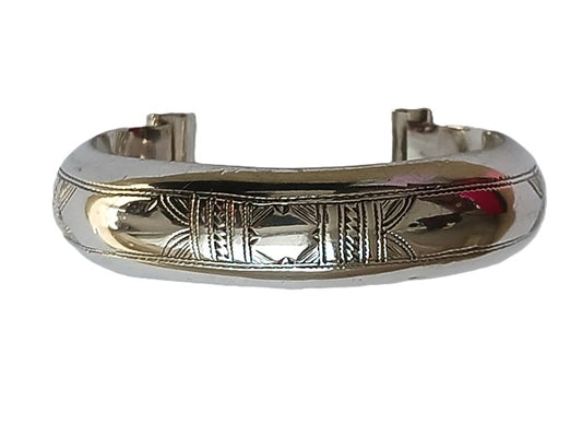 Bracelet touareg en argent ciselé