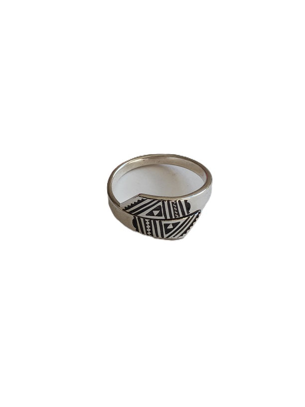 Bague touarègue en argent ciselé réglable