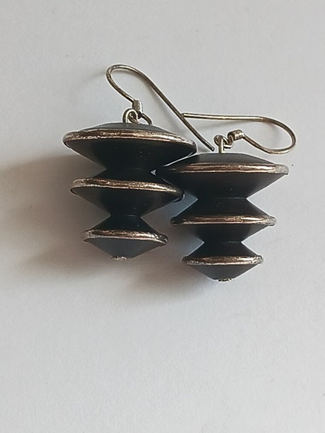 Boucles d'oreilles en bois et fil d'argent