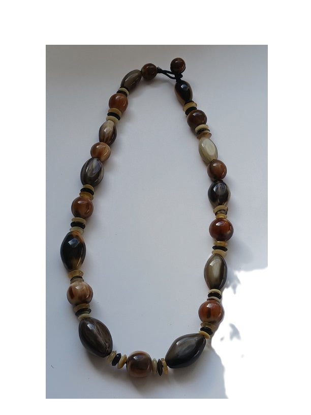 Quality horn necklace