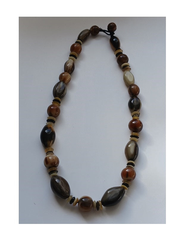 Quality horn necklace