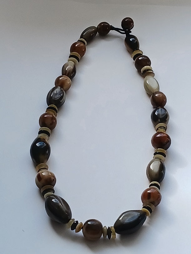 Quality horn necklace