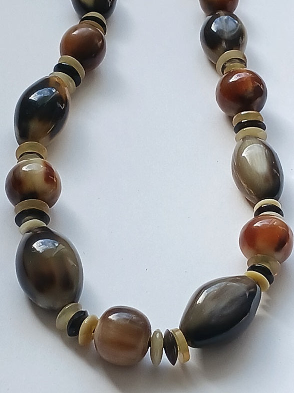 Quality horn necklace
