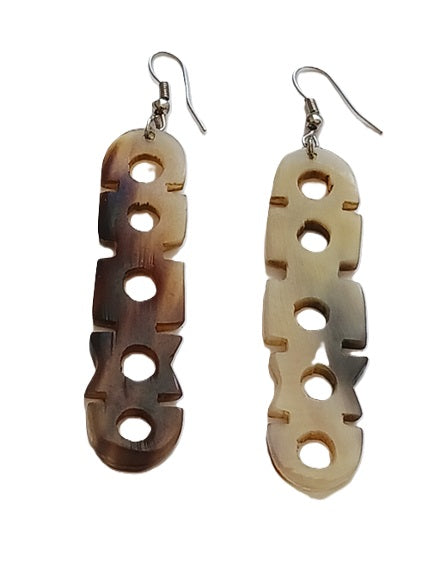 Boucles d'oreilles en corne de zébu de Madagascar