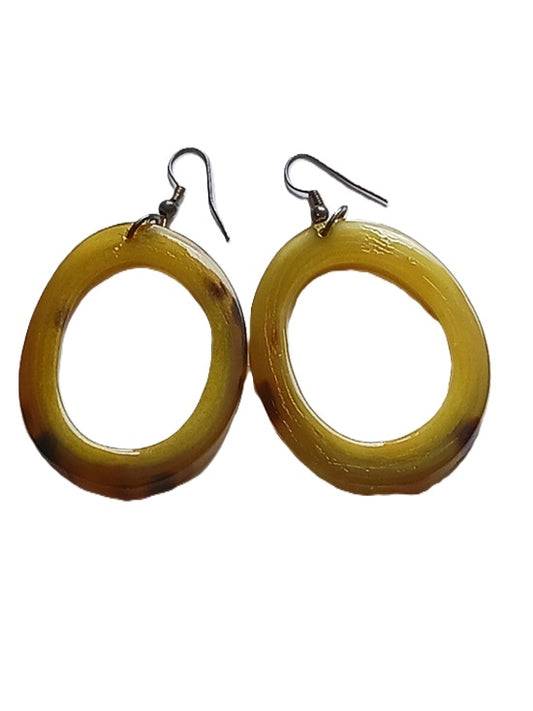 Boucles d'oreilles en corne de zébu de Madagascar
