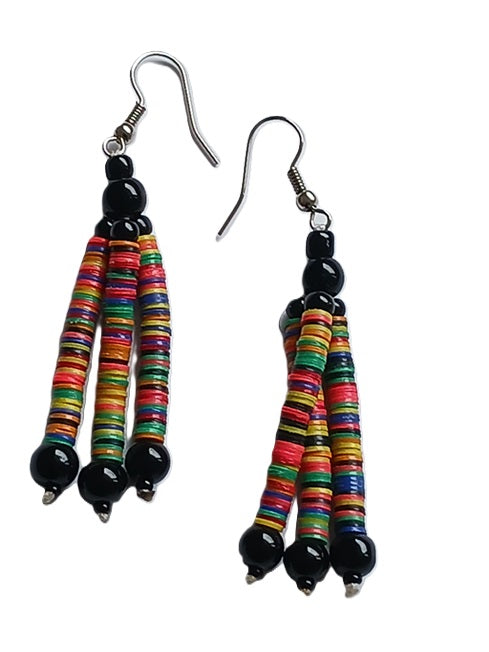 Boucles d'oreilles africaines en plastique recyclé et perles