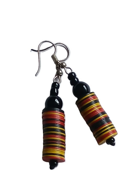 Boucles d'oreilles africaines en plastique recyclé et perles