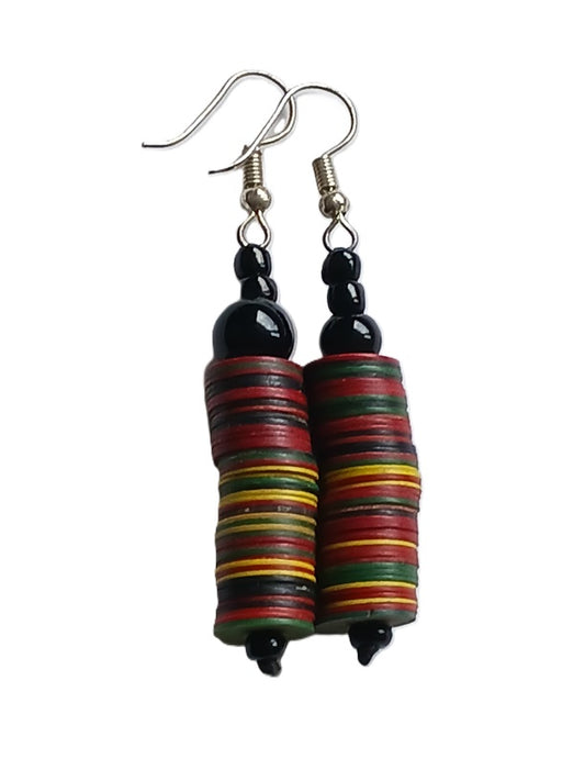 Boucles d'oreilles africaines en plastique recyclé et perles
