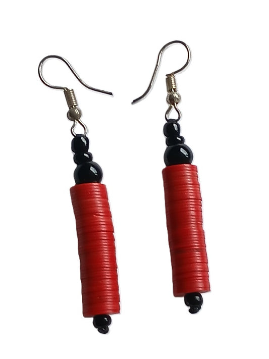 Boucles d'oreilles africaines en plastique recyclé et perles