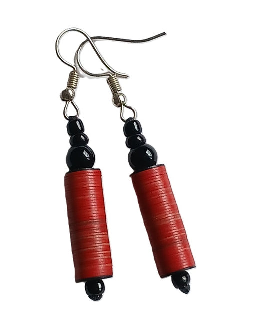 Boucles d'oreilles africaines en plastique recyclé et perles