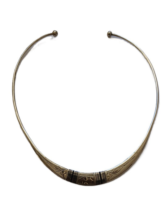 Collier touareg en métal ciselé