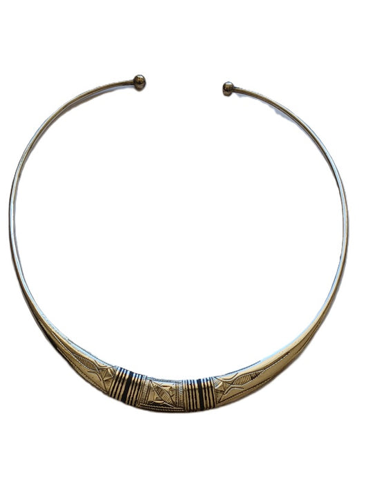 Collier touareg en métal finement ciselé