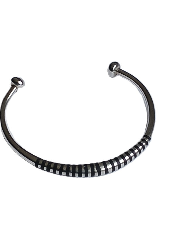 Bracelet touareg en argent ciselé