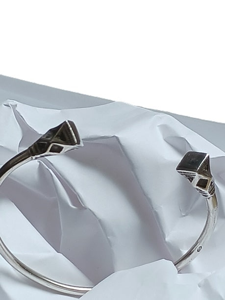 Bracelet touareg en argent ciselé