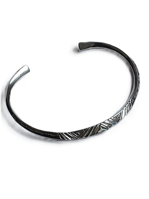 Bracelet touareg en argent ciselé