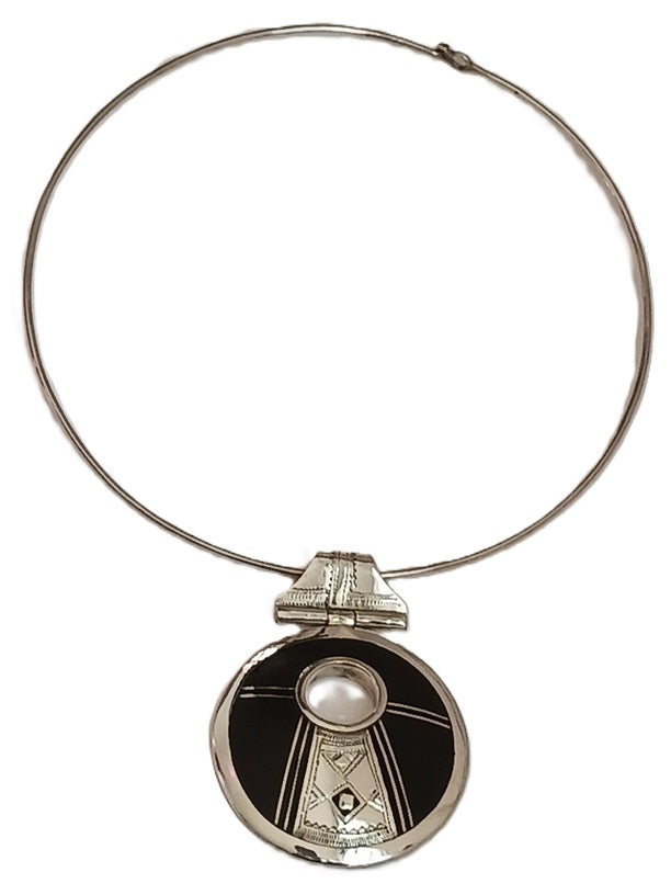 Collier touareg en argent et bois d'ébène