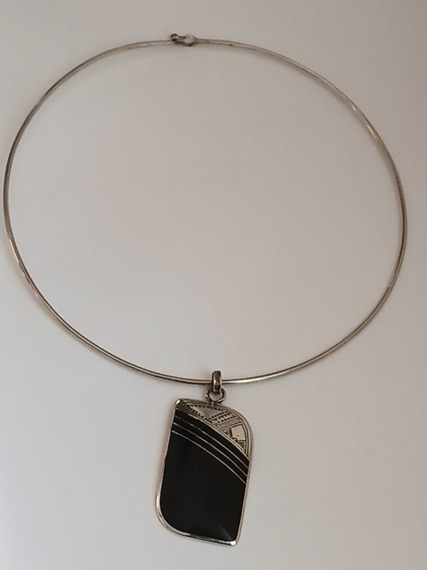 Collier touareg en argent et bois d'ébène