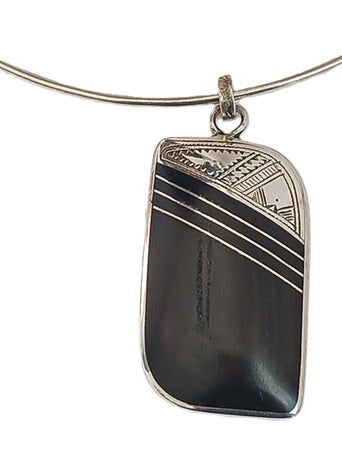 Collier touareg en argent et bois d'ébène