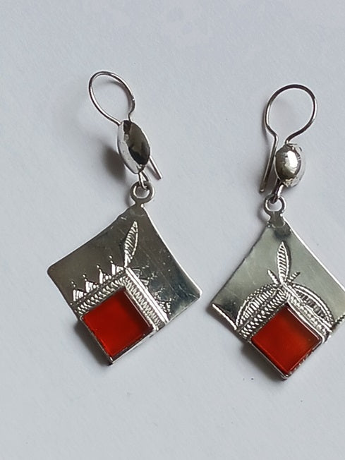 Boucles d'oreilles touareg en argent et pierre agate