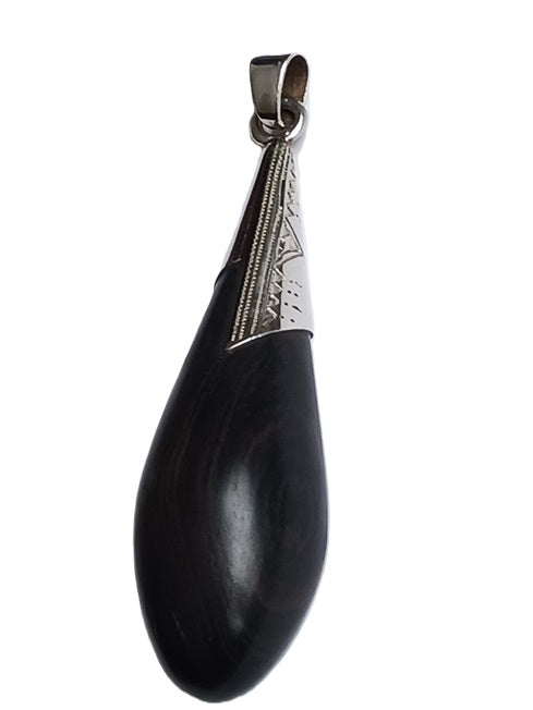 Tuareg necklace in silver and ebony wood