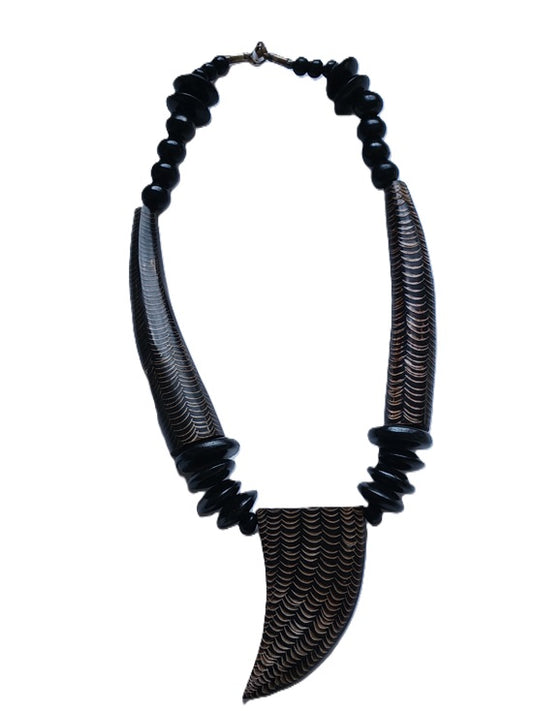 Collier en corne