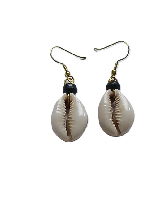 Boucles d'oreilles en cauris