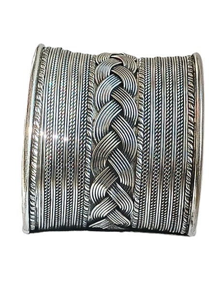 Bracelet manchette en métal argenté