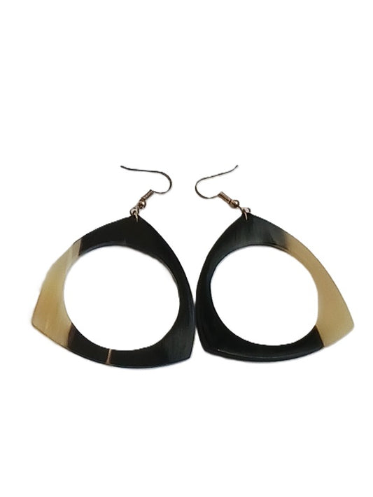 Boucles d'oreilles en corne